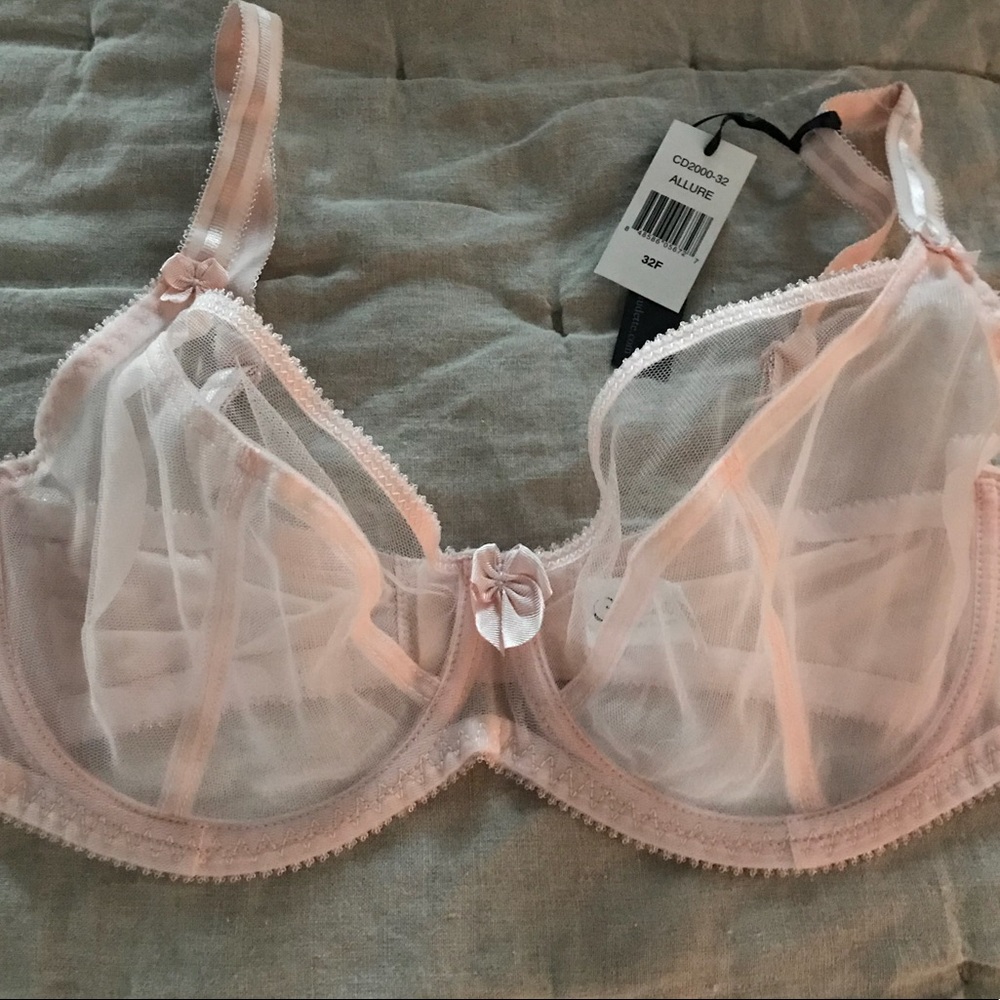 NWT pretty in pink